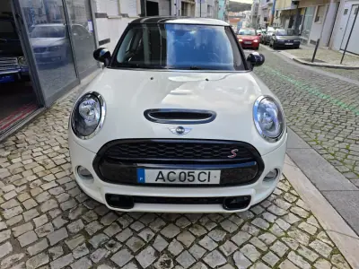 MINI Cooper 2017 - 14999 EUR, 166333 km - AUTO.MOTO.pt - 166333km - foto 2 de 24