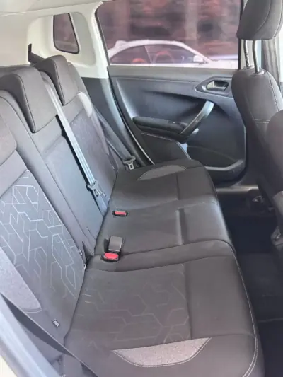Peugeot 2008 2017 - 9900 EUR, 174000 km - AUTO.MOTO.pt - 174000km - foto 10 de 10