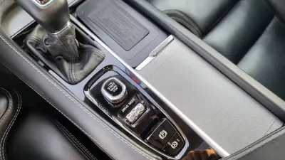 Volvo S90 2017 - 16900 EUR, 292100 km - 292100km - foto 35 de 44