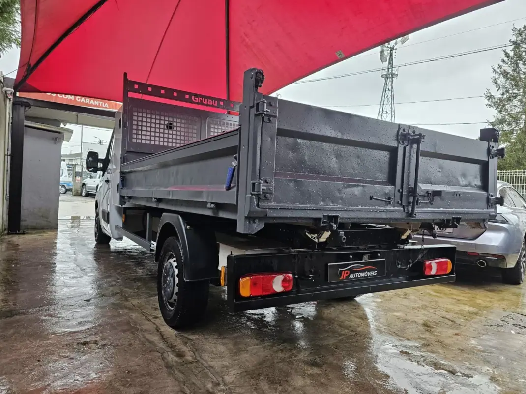 Renault Master 2019 - 18999 EUR, 133000 km - AUTO.MOTO.pt - 133000km - foto 13 de 14