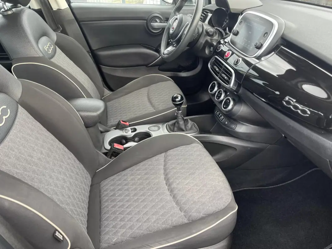 Fiat 500X 2019 - 13900 EUR, 107000 km - AUTO.MOTO.pt - 107000km - foto 9 de 9