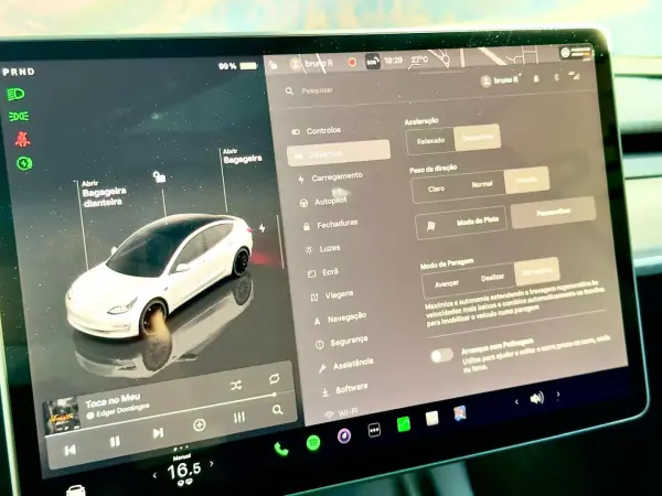 Tesla Model 3 2022 - 39900 EUR, 40060 km - AUTO.MOTO.pt - 40060km - foto 31 de 35