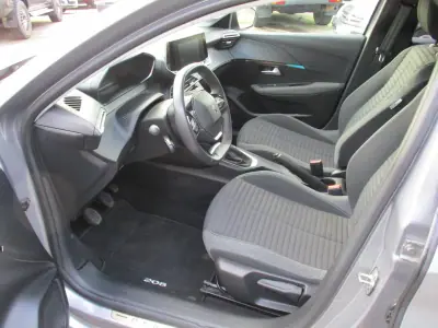 Peugeot 208 2022 - 15490 EUR, 52152 km - AUTO.MOTO.pt - 52152km - foto 6 de 13