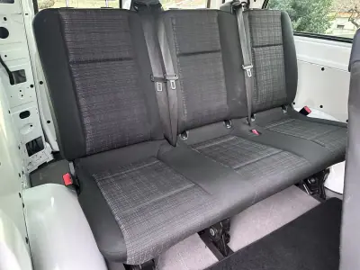 Mercedes-Benz Vito Tourer 2020 - 29900 EUR, 225000 km - AUTO.MOTO.pt - 225000km - foto 21 de 33
