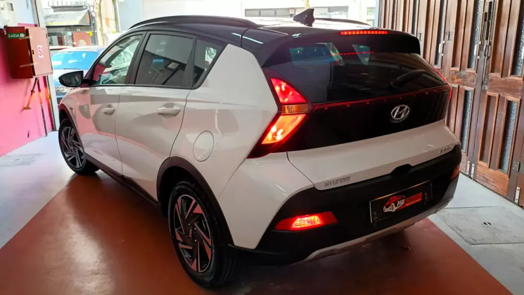 Hyundai Bayon 2023 - 17890 EUR, 48651 km - AUTO.MOTO.pt - 48651km - foto 11 de 61