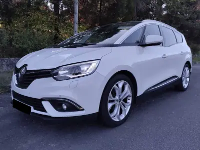 Renault Grand Scénic 2017 - 200000km