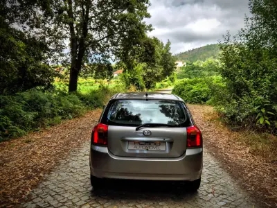 Toyota Corolla 2002 - 11900 EUR, 196000 km - AUTO.MOTO.pt - 196000km - foto 11 de 23