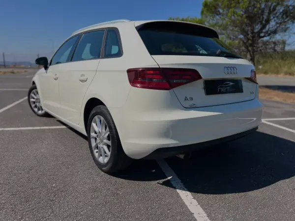 Audi A3 2014 - 11950 EUR, 213000 km - 213000km - foto 2 de 13