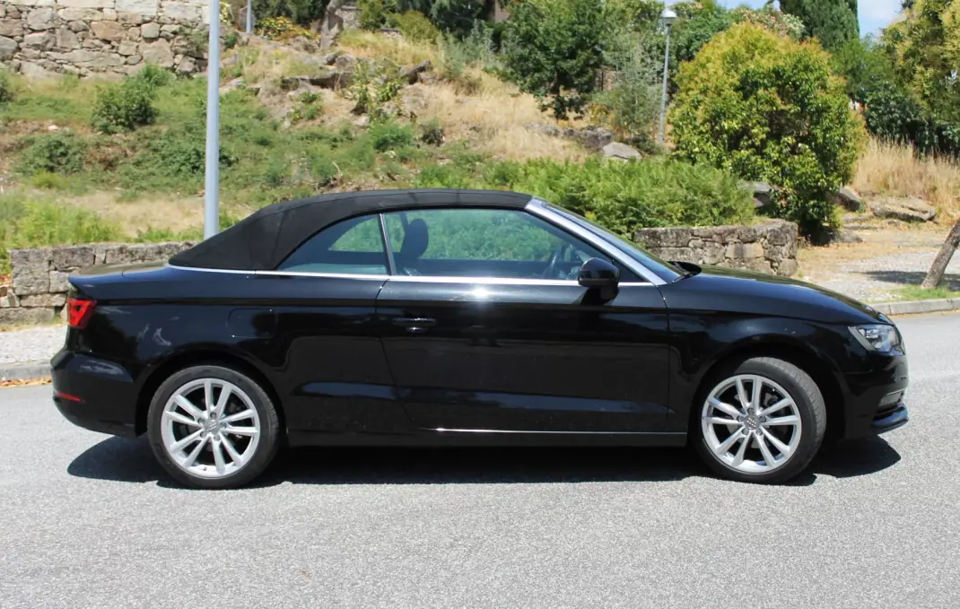 Audi A3 Cabrio 2014 - 17990 EUR, 100000 km - 100000km - foto 36 de 38