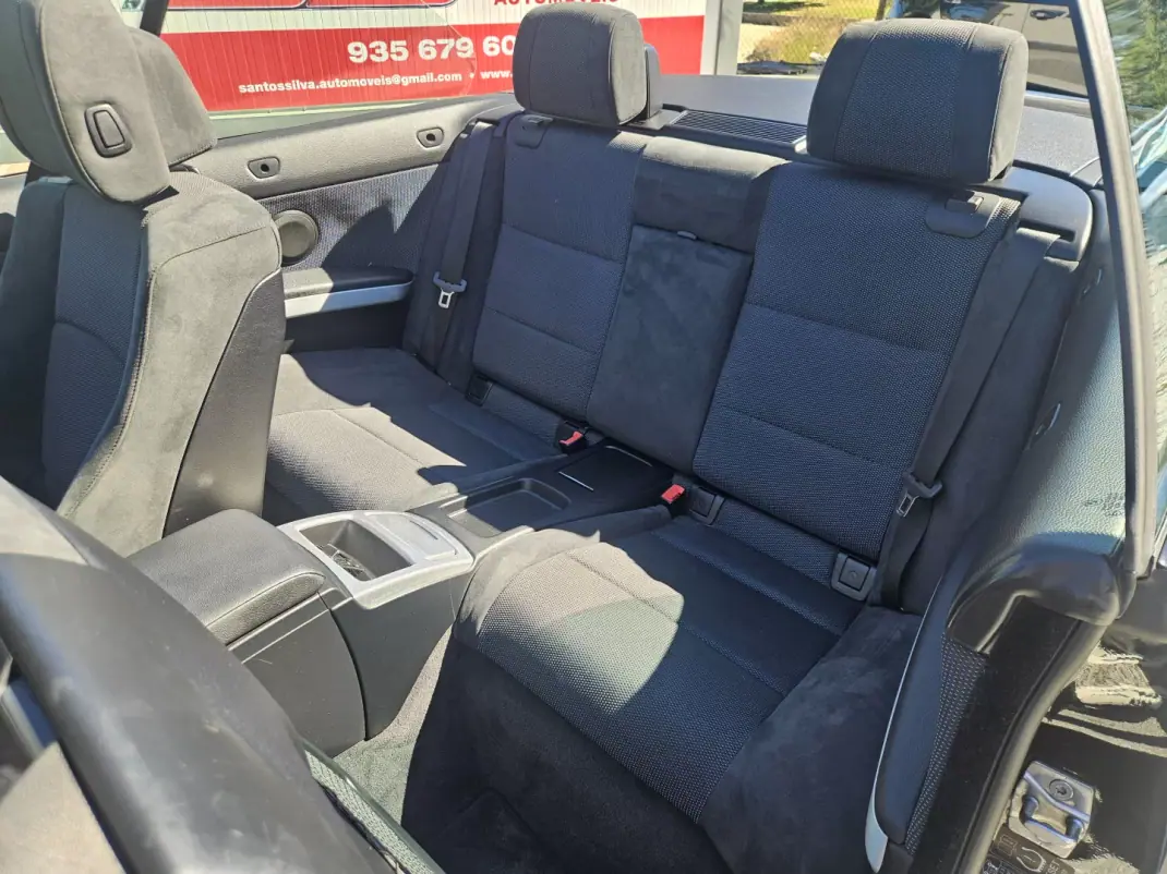 BMW 320 2011 - 17900 EUR, 109602 km - 109602km - foto 31 de 47