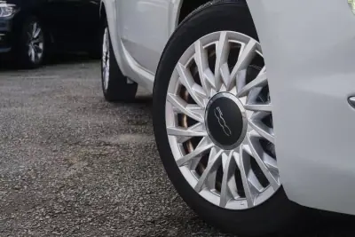 Fiat 500 2021 - 9999 EUR, 108000 km - AUTO.MOTO.pt - 108000km - foto 5 de 28