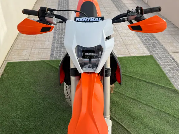 KTM SX 250 2015 - 5100 EUR, 300 km - AUTO.MOTO.pt - 300km - foto 5 de 11