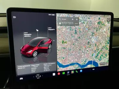 Tesla Model Y 2023 - 38900 EUR, 80000 km - 80000km - foto 17 de 38