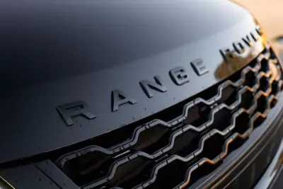 Land Rover Range Rover Evoque 2020 - 32999 EUR, 93000 km - AUTO.MOTO.pt - 93000km - foto 11 de 33