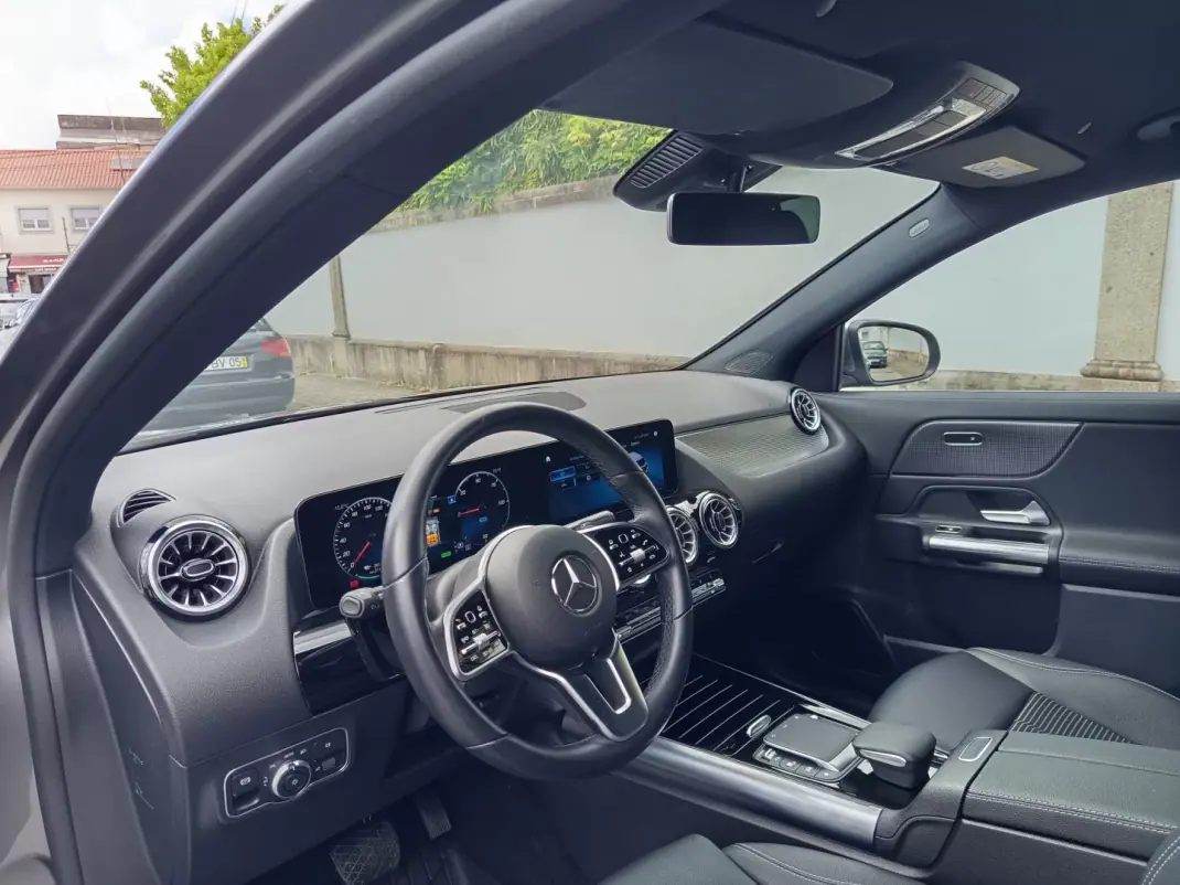 Mercedes-Benz EQA 2021 - 29990 EUR, 32800 km - AUTO.MOTO.pt - 32800km - foto 15 de 25