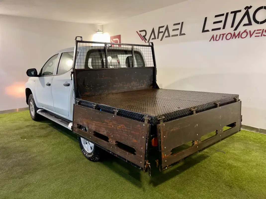 Mitsubishi L200 2022 - 32500 EUR, 31000 km - AUTO.MOTO.pt - 31000km - foto 8 de 26