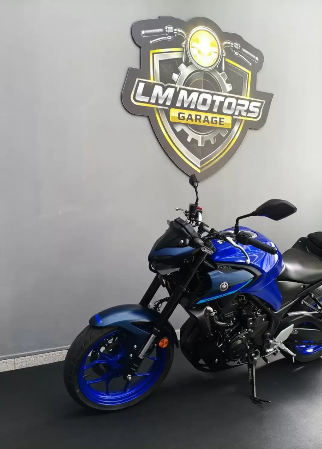 Yamaha MT 03 2023 - 5500 EUR, 7500 km - 7500km - foto 16 de 25