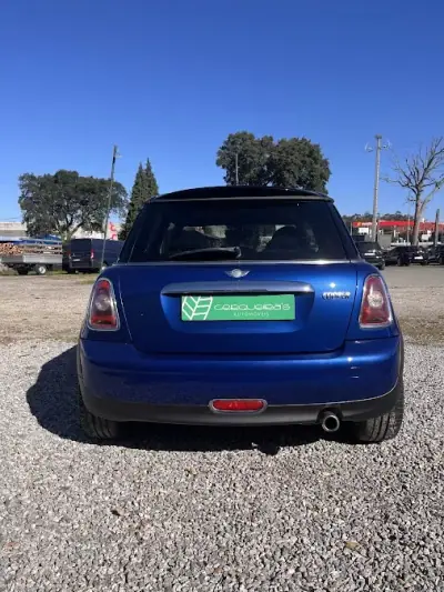 MINI Cooper 2009 - 8750 EUR, 117850 km - AUTO.MOTO.pt - 117850km - foto 5 de 8