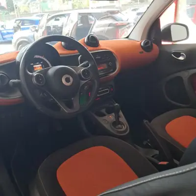 Smart ForTwo 2015 — foto 5 de 11