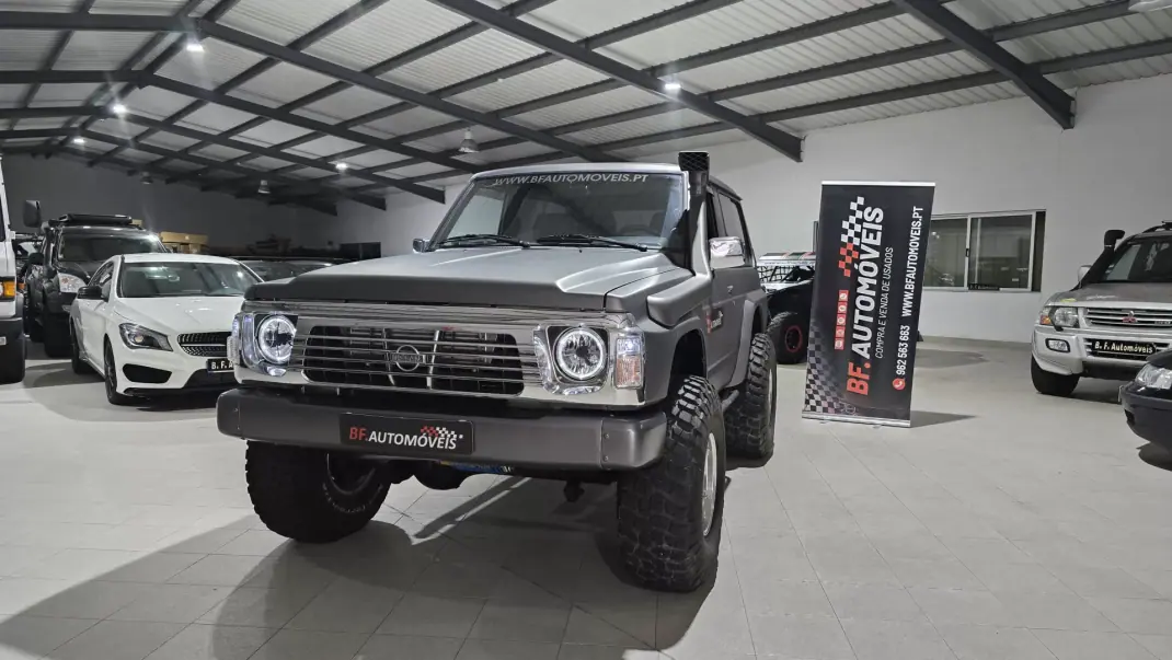 Nissan Patrol 1992 - 37500 EUR, 156427 km - 156427km - foto 11 de 61