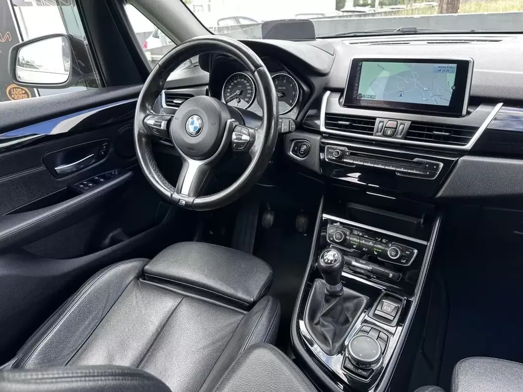 BMW 218 Active Tourer 2014 - 13900 EUR, 150000 km - 150000km - foto 38 de 60