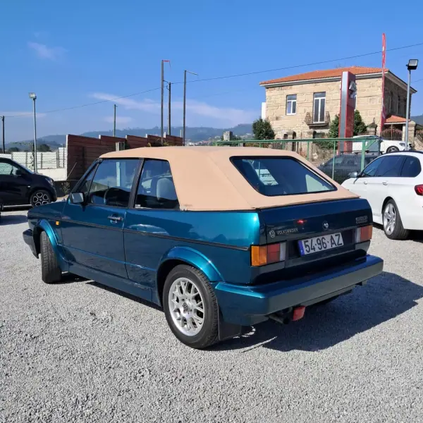 Volkswagen Golf Cabriolet 1992 - 10990 EUR, 108000 km - AUTO.MOTO.pt - 108000km - foto 5 de 15