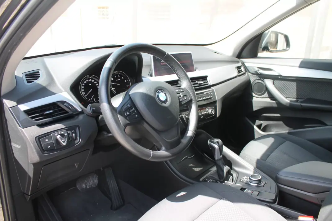 BMW X1 2021 - 22980 EUR, 98000 km - 98000km - foto 11 de 18