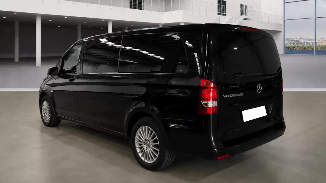 Mercedes-Benz eVito Tourer 2023 - 44999 EUR, 250000 km - 250000km - foto 5 de 10