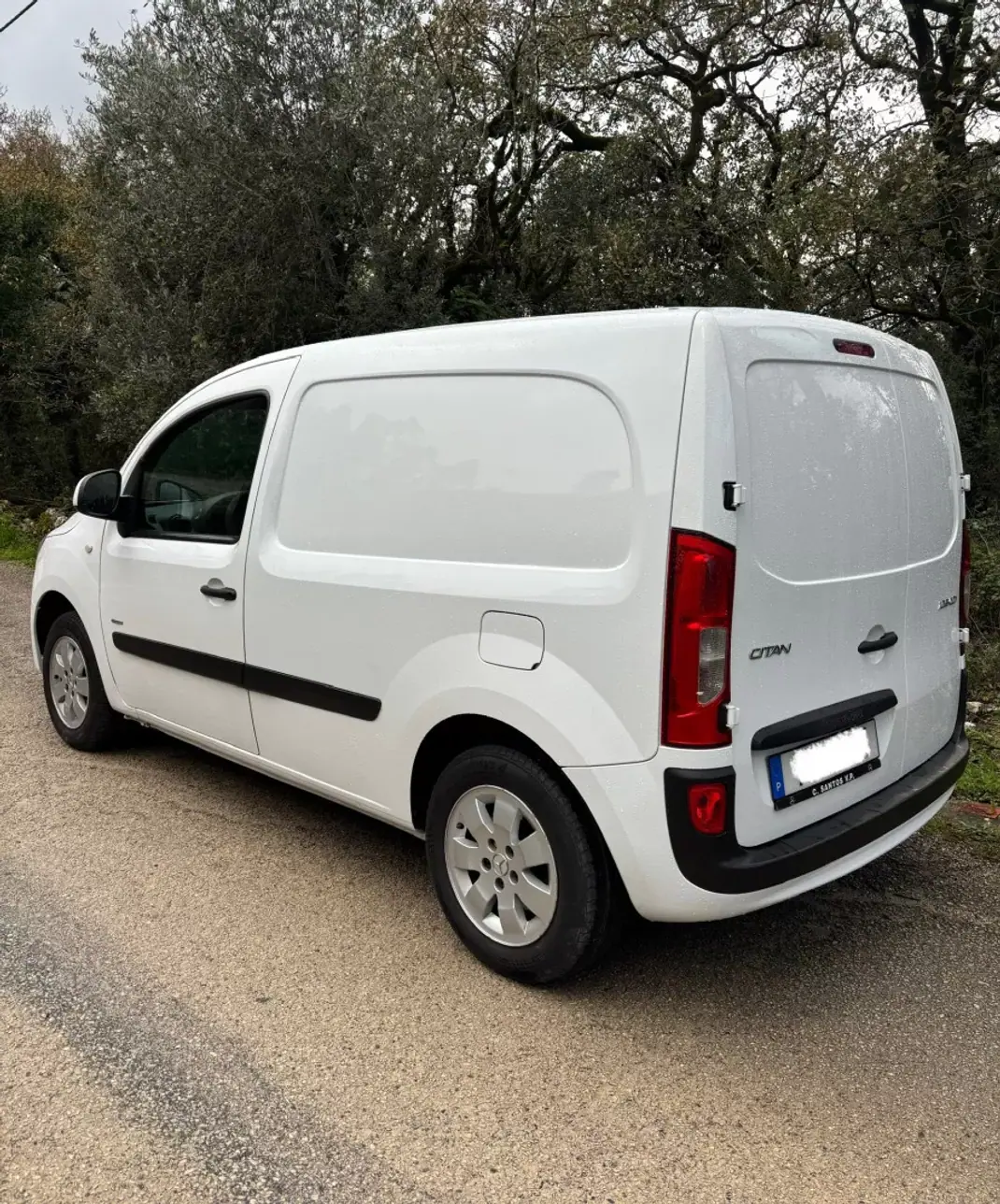 Mercedes-Benz Citan 2012 - 7990 EUR, 234000 km - AUTO.MOTO.pt - 234000km - foto 6 de 7