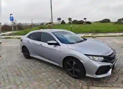 Honda Civic 2018 - 16700 EUR, 119000 km - 119000km - foto 3 de 15