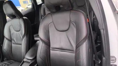 Volvo V40 2014 - 11900 EUR, 205000 km - AUTO.MOTO.pt - 205000km - foto 3 de 20