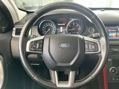 Land Rover Discovery Sport 2016 - 18600 EUR, 121987 km - AUTO.MOTO.pt - 121987km - foto 8 de 21