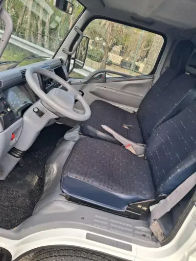 Mitsubishi 2006 - 18750 EUR, 189000 km - AUTO.MOTO.pt - 189000km - foto 9 de 12