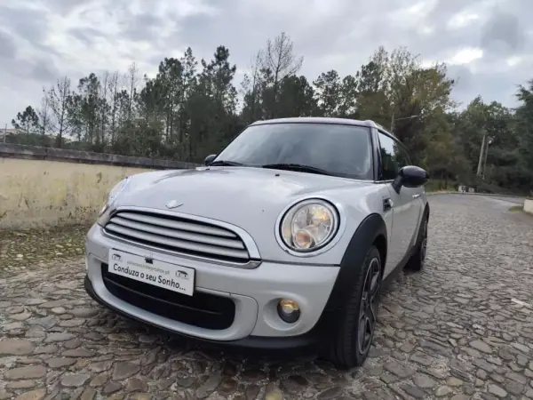 MINI Clubman 2011 - 7500 EUR, 293000 km - AUTO.MOTO.pt - 293000km - foto 56 de 65