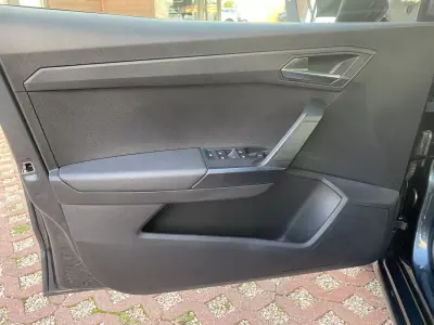 SEAT Ibiza 2023 - 18600 EUR, 57528 km - AUTO.MOTO.pt - 57528km - foto 6 de 15