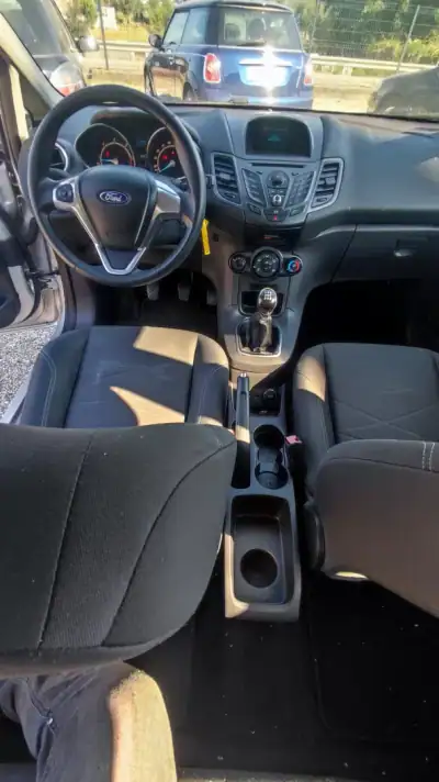 Ford Fiesta 2014 - 9798 EUR, 176798 km - AUTO.MOTO.pt - 176798km - foto 5 de 23