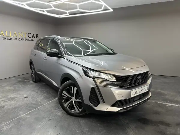 Peugeot 5008 2021 - 21900 EUR, 142000 km - AUTO.MOTO.pt - 142000km - foto 4 de 38