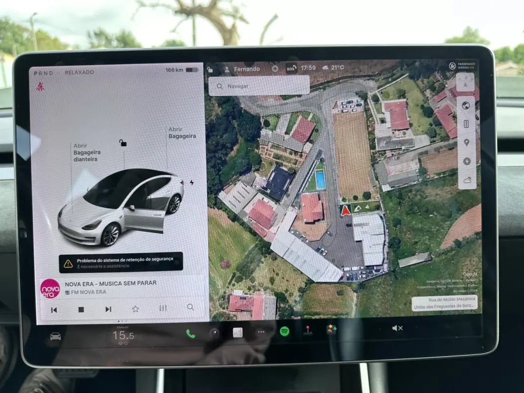 Tesla Model 3 2019 - 15500 EUR, 333000 km - AUTO.MOTO.pt - 333000km - foto 44 de 62