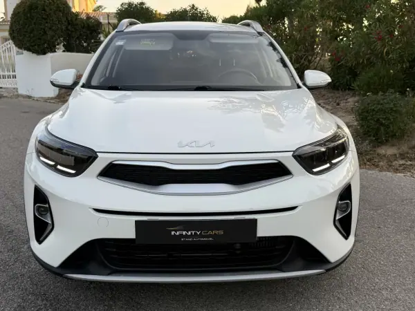 Kia Stonic 2022 - 15999 EUR, 59000 km - AUTO.MOTO.pt - 59000km - foto 5 de 16
