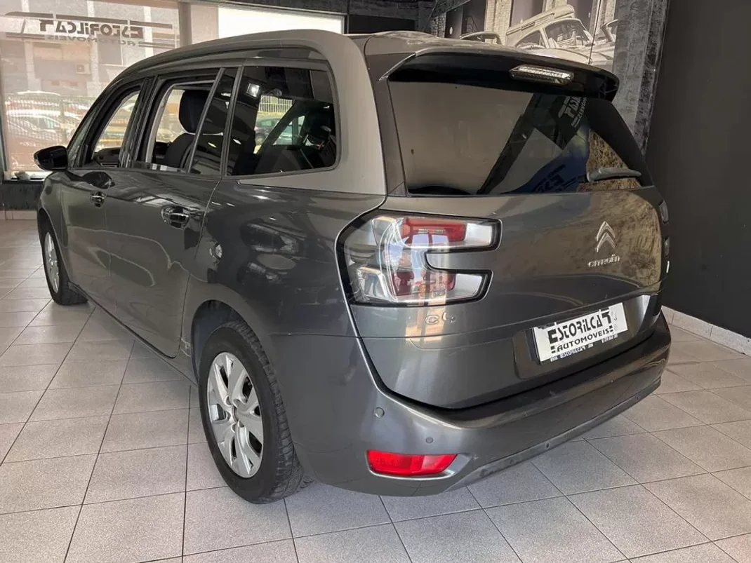 Citroën C4 Grand Picasso 2014 - 12900 EUR, 250524 km - AUTO.MOTO.pt - 250524km - foto 3 de 15