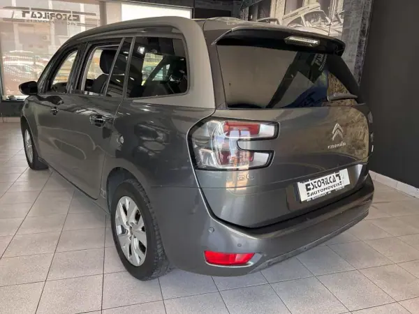 Citroën C4 Grand Picasso 2014 - 12900 EUR, 250524 km - AUTO.MOTO.pt - 250524km - foto 3 de 15