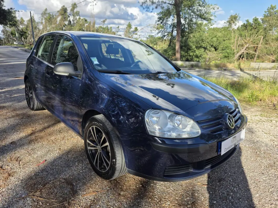 Volkswagen Golf 2007 - 7750 EUR, 296000 km - AUTO.MOTO.pt - 296000km - foto 7 de 13