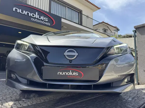 Nissan Leaf 2022 - 26950 EUR, 33000 km - AUTO.MOTO.pt - 33000km - foto 2 de 33
