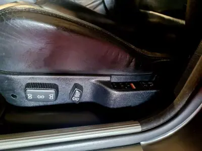 BMW M5 1989 - 30990 EUR, 203604 km - AUTO.MOTO.pt - 203604km - foto 28 de 32