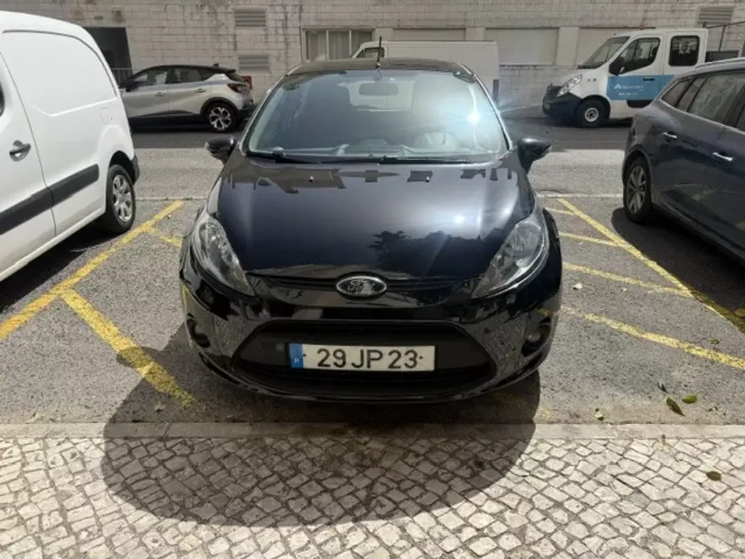 Ford Fiesta 2009 - 5500 EUR, 157000 km - 157000km - foto 7 de 30