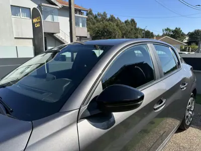 Peugeot 208 2023 - 14900 EUR, 160000 km - 160000km - foto 20 de 64