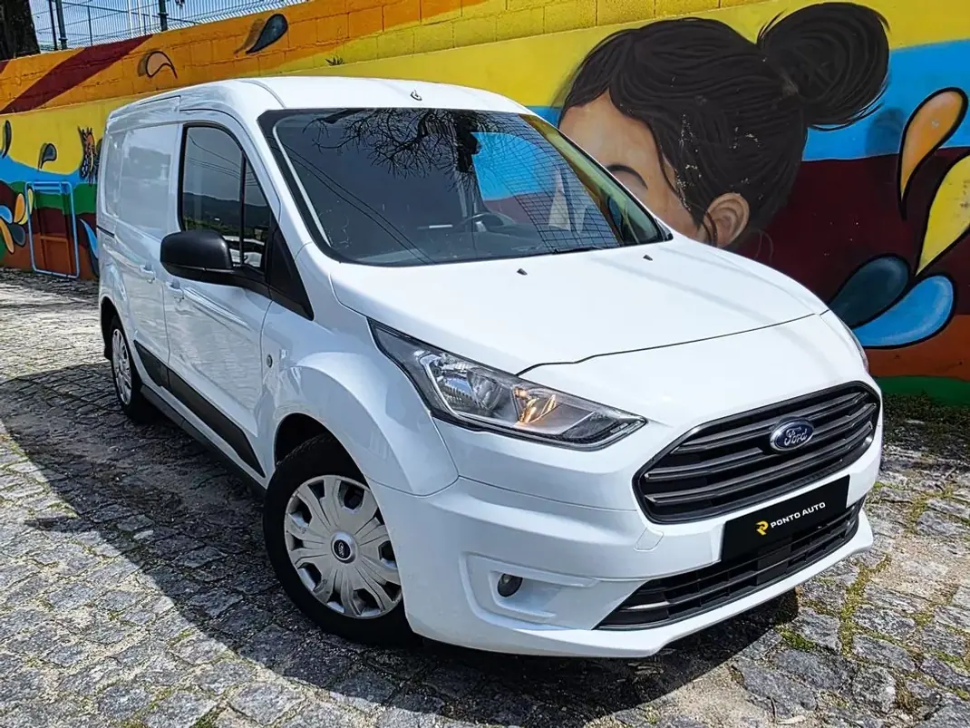 Ford Transit Connect 2019 - 10990 EUR, 165000 km - AUTO.MOTO.pt - 165000km - foto 1 de 8