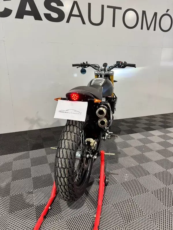 2022 - 5750 EUR, 5500 km - AUTO.MOTO.pt - 5500km - foto 15 de 27