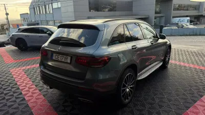 Mercedes-Benz GLC 300 2021 - 42900 EUR, 90000 km - AUTO.MOTO.pt - 90000km - foto 3 de 12