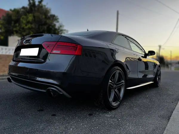 Audi A5 2013 - 21500 EUR, 246000 km - AUTO.MOTO.pt - 246000km - foto 3 de 15